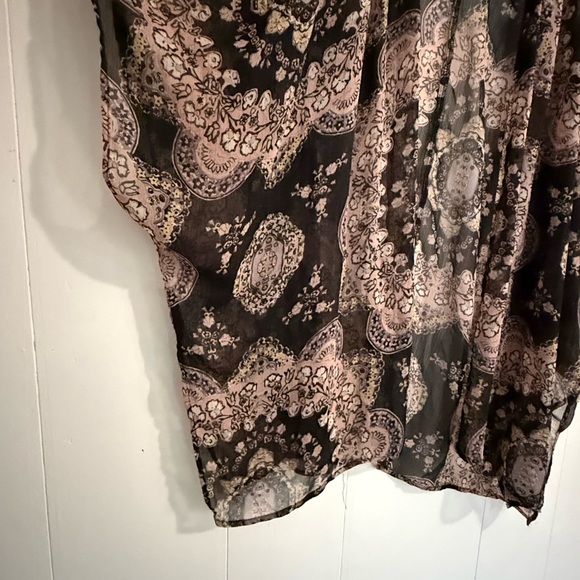 Maurice’s Wallflower Multicolor Open Front Kimono - Picture 7 of 8